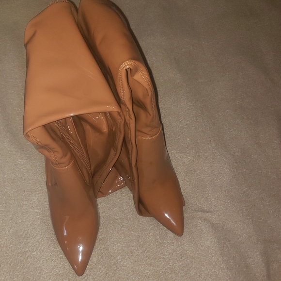 Steve Madden Thigh-High Boots Size 10 - Picture 4 of 4